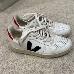 Veja White and navy Sneakers with Red Accents